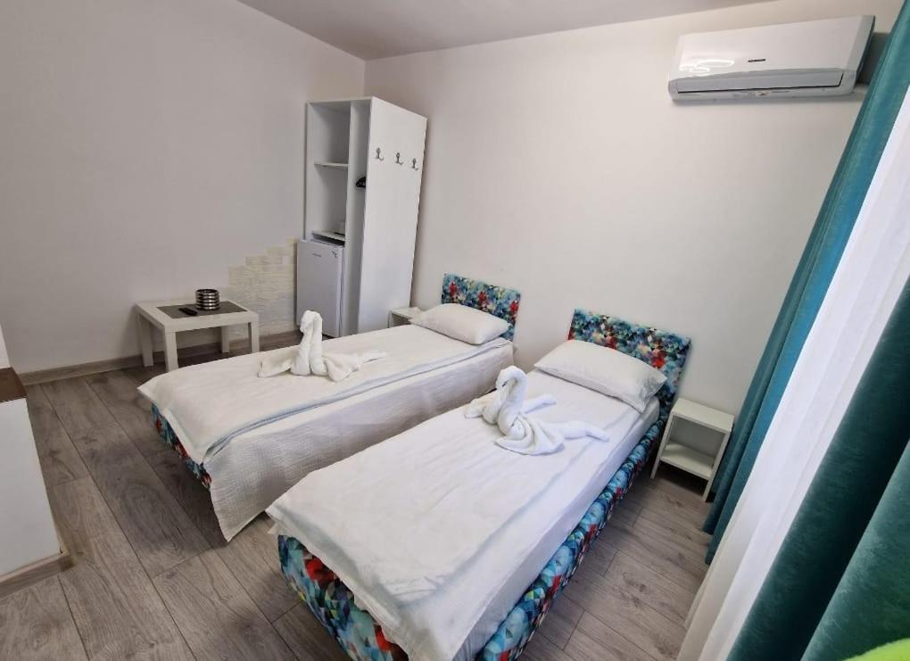 Ares Hotel คอนสตันซา ภายนอก รูปภาพ